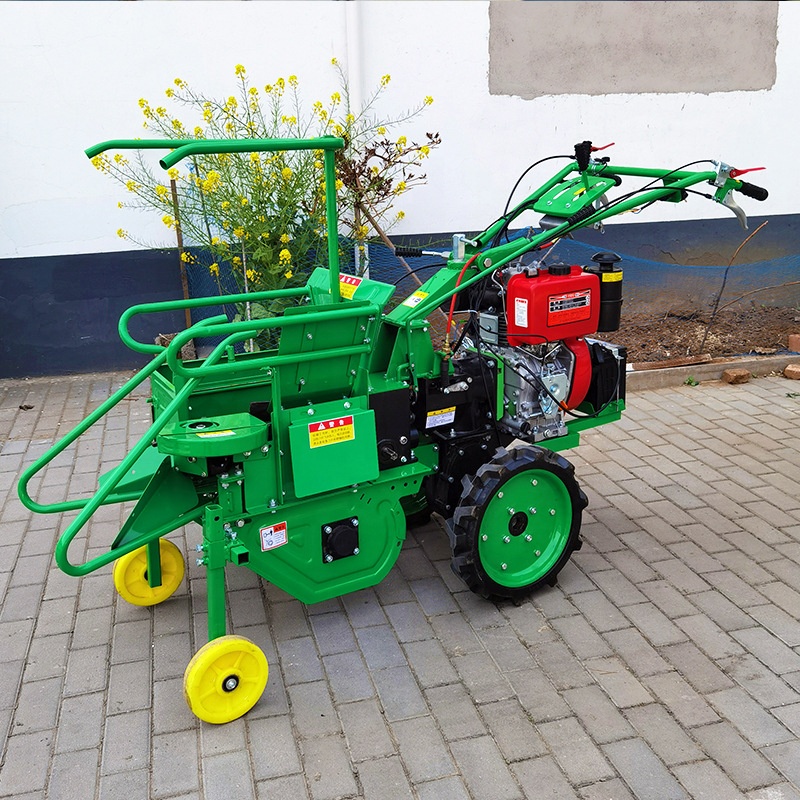 High-efficiency Chinese Factor - Combine Harvester Mini review and price